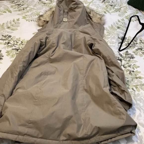 Aritzia TNA Summit Parka Jacket S (fits more like M) - Picture 7 of 7